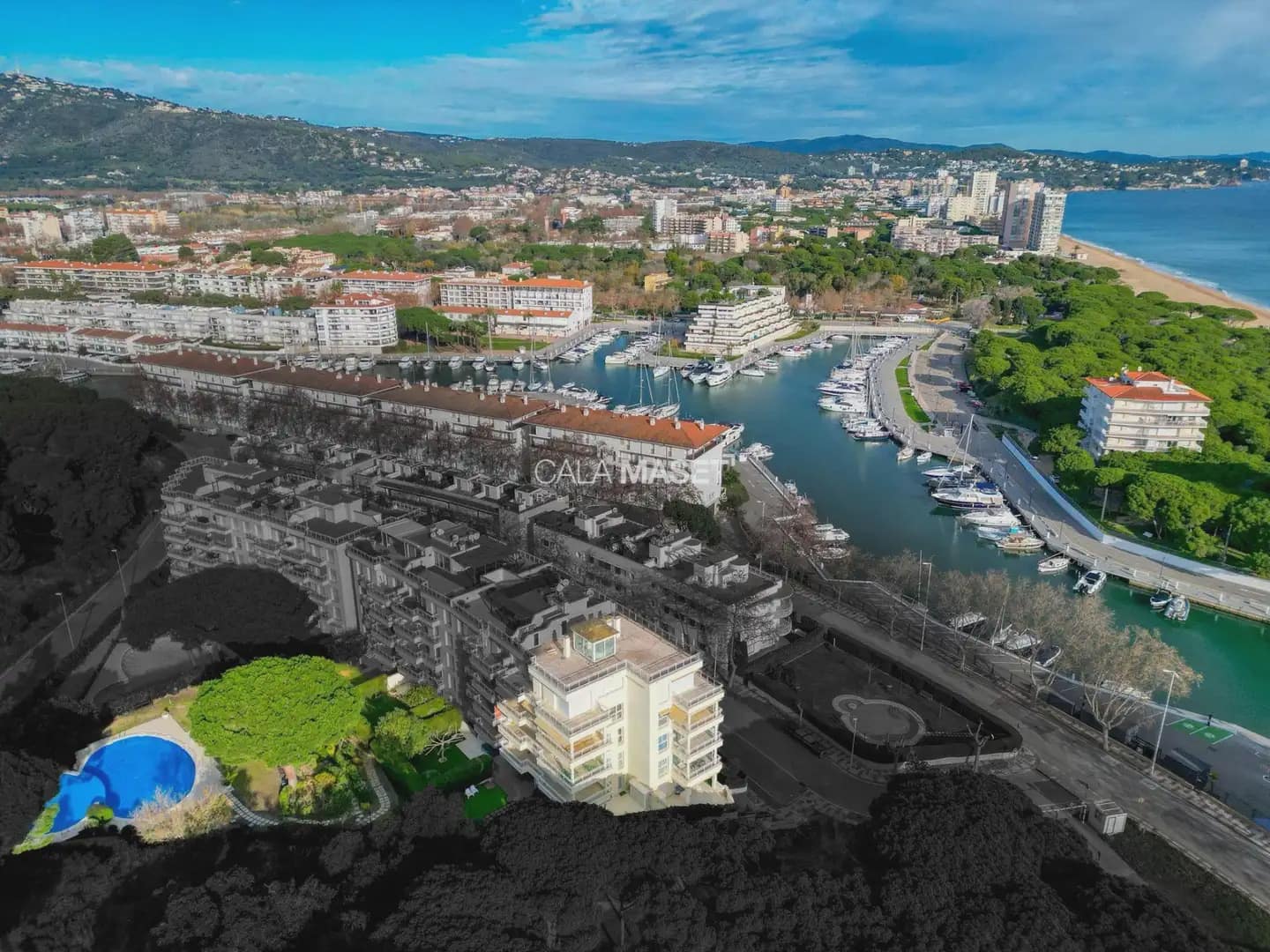 3 soveværelse Lejlighed til salg i Platja d'Aro med garage - € 498.000 (Ref: 9890883)