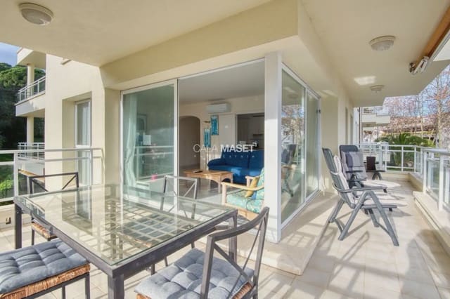 3 soveværelse Lejlighed til salg i Platja d'Aro, Castell-Platja d'Aro med garage - € 498.000 (Ref: 9890883)