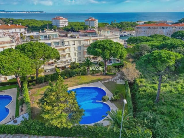 3 soveværelse Lejlighed til salg i Platja d'Aro, Castell-Platja d'Aro med garage - € 498.000 (Ref: 9890883)