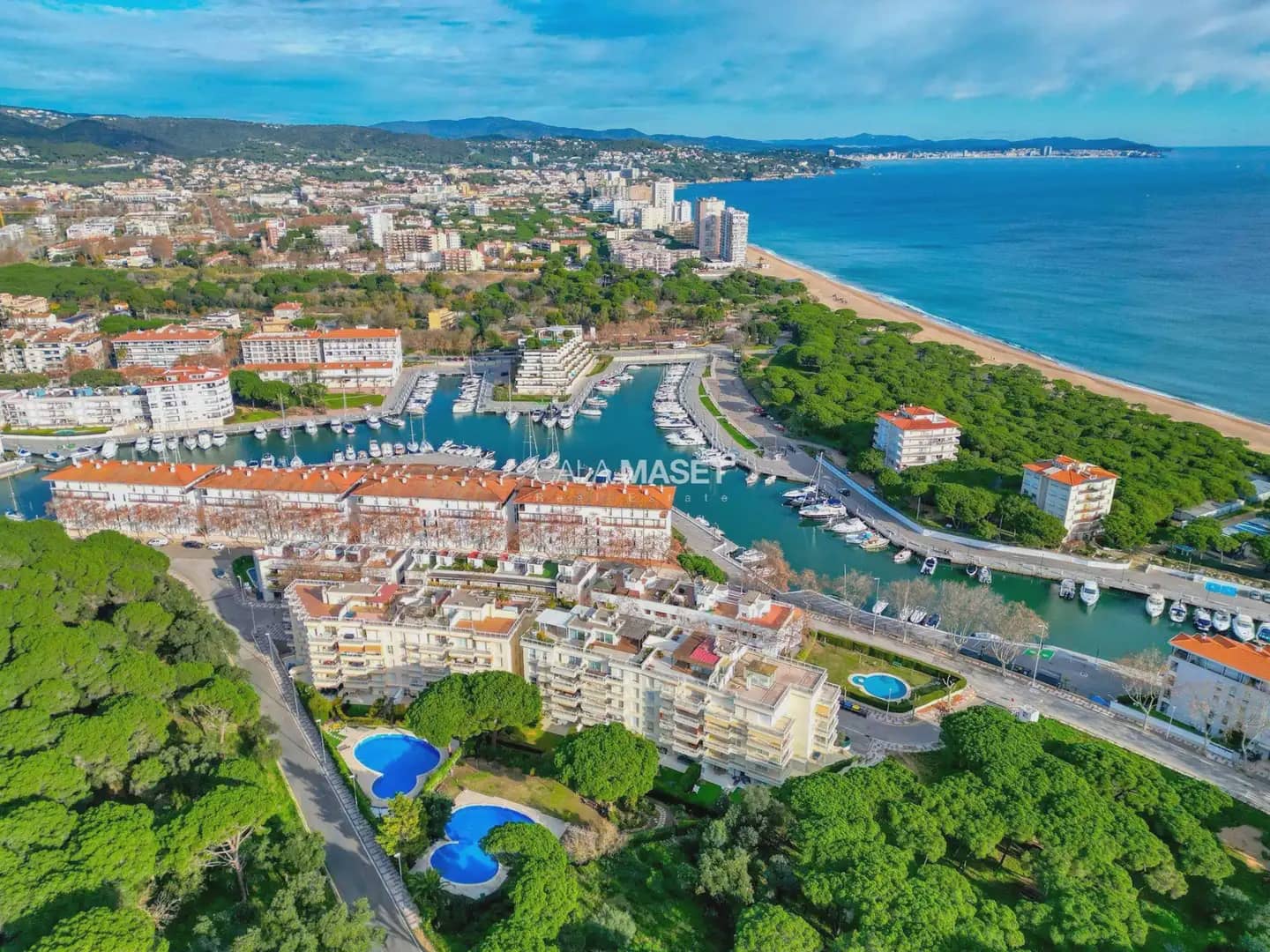 3 soveværelse Lejlighed til salg i Platja d'Aro med garage - € 498.000 (Ref: 9890883)