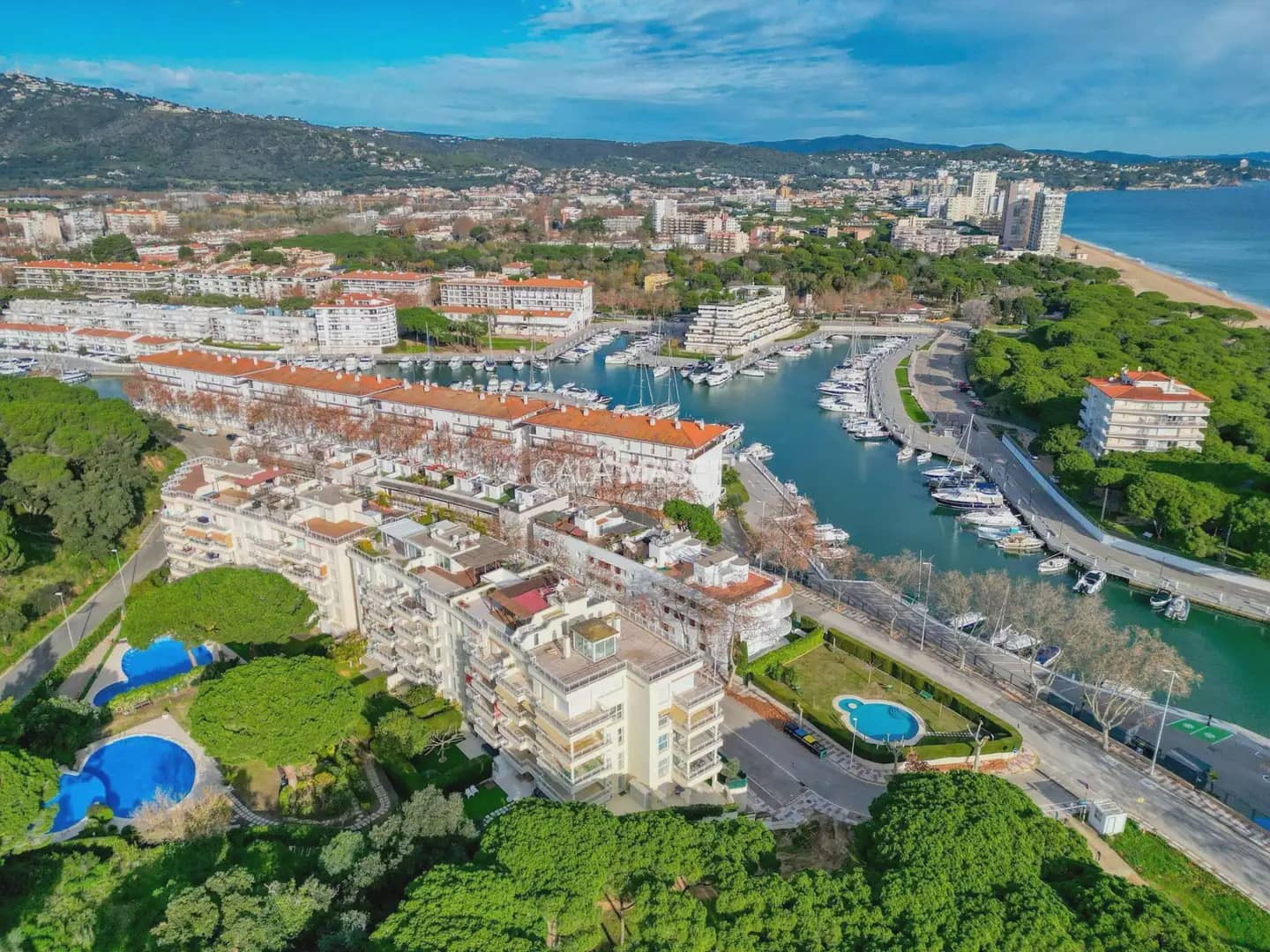 3 soveværelse Lejlighed til salg i Platja d'Aro med garage - € 498.000 (Ref: 9890883)