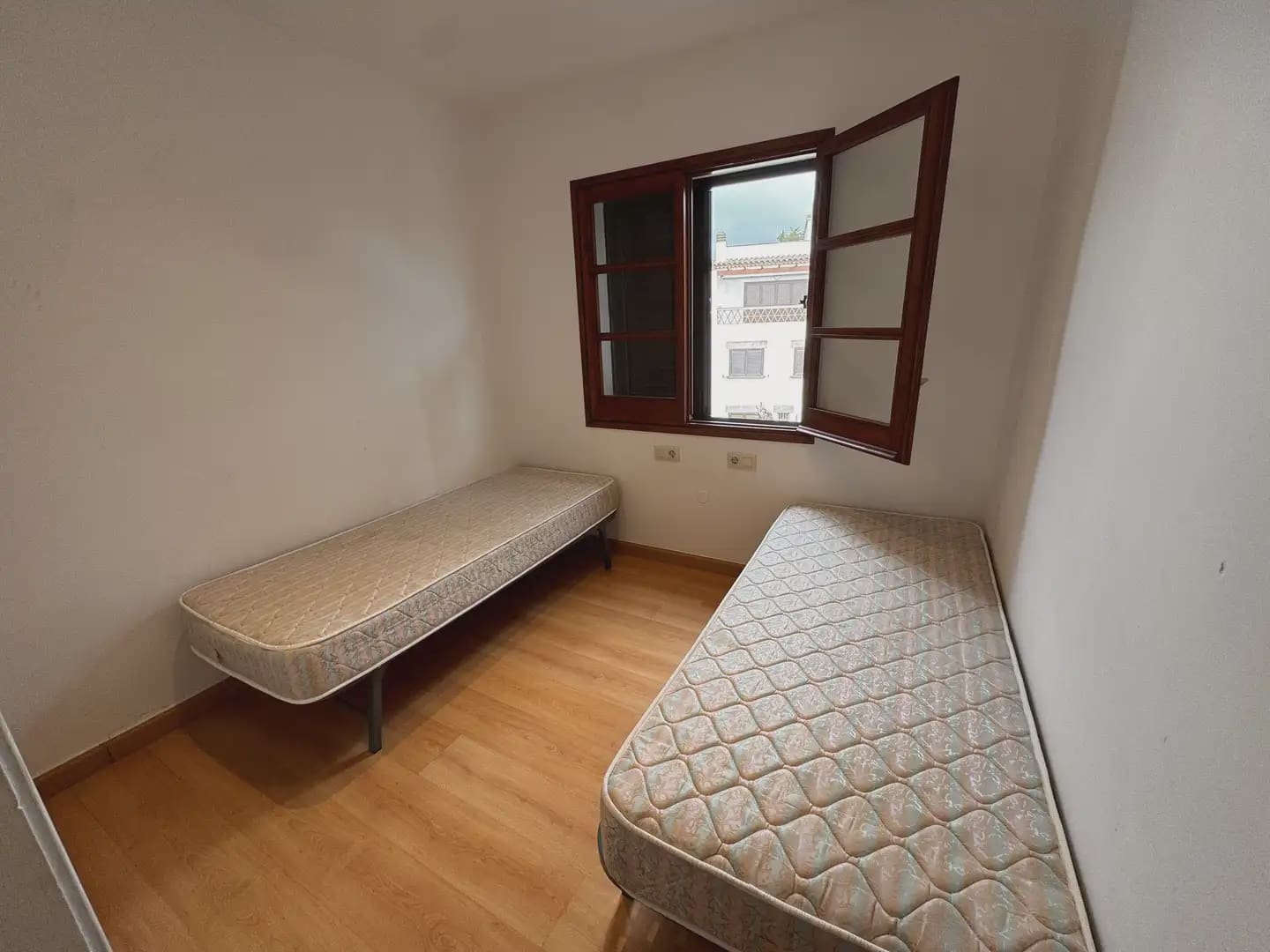 2 sypialnia Apartament do wynajęcia w S'Agaro z basenem garażem - 4 500 € (Ref: 9890884)