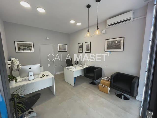 2 soveværelse Lejlighed til salg i Platja d'Aro, Castell-Platja d'Aro med swimmingpool garage - € 390.000 (Ref: 9890885)