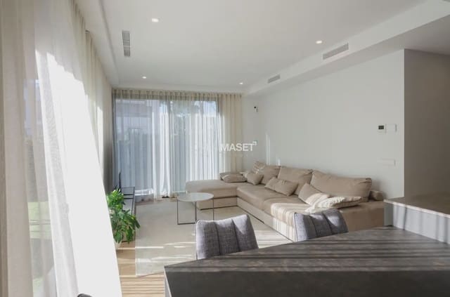 3 soverom Leilighet til salgs i S'Agaro, Castell-Platja d'Aro med svømmebasseng garasje - € 795 000 (Ref: 9890891)