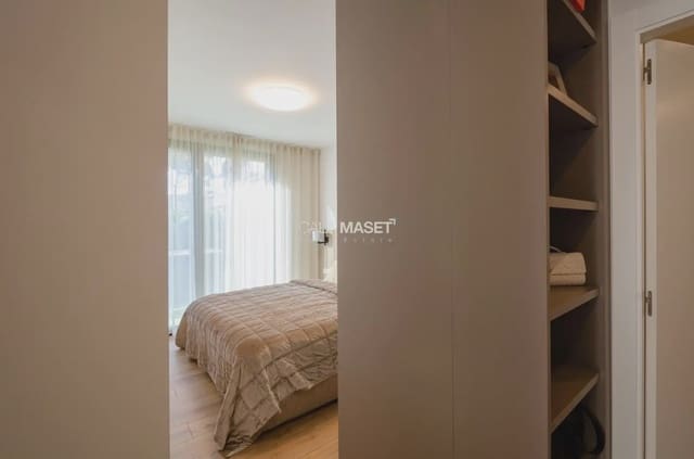 3 soverom Leilighet til salgs i S'Agaro, Castell-Platja d'Aro med svømmebasseng garasje - € 795 000 (Ref: 9890891)