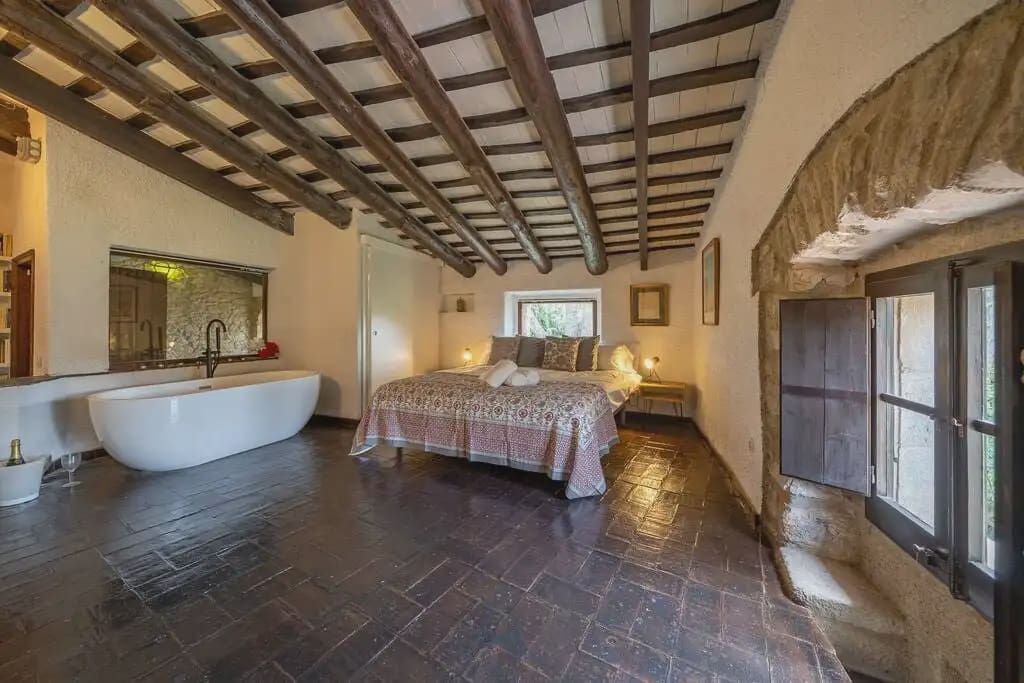 7 slaapkamer Finca/Landhuis te koop in Llagostera met zwembad - € 1.325.000 (Ref: 9890892)