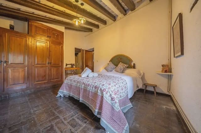 7 slaapkamer Finca/Landhuis te koop in Llagostera met zwembad - € 1.325.000 (Ref: 9890892)