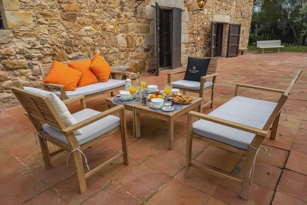 7 slaapkamer Finca/Landhuis te koop in Llagostera met zwembad - € 1.325.000 (Ref: 9890892)