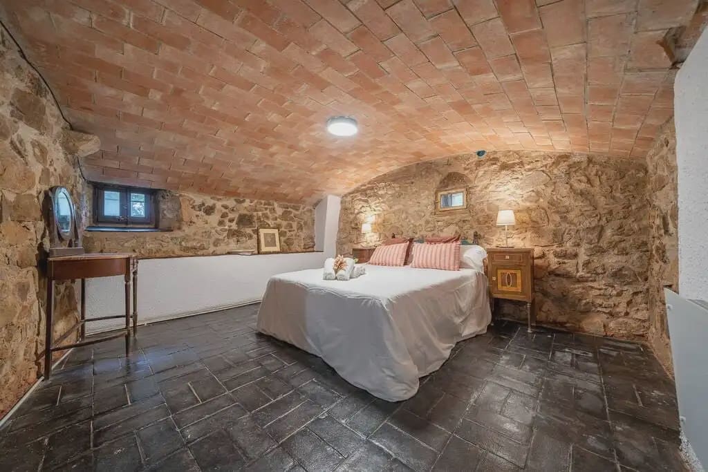 7 slaapkamer Finca/Landhuis te koop in Llagostera met zwembad - € 1.325.000 (Ref: 9890892)