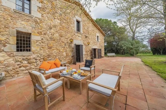7 slaapkamer Finca/Landhuis te koop in Llagostera met zwembad - € 1.325.000 (Ref: 9890892)