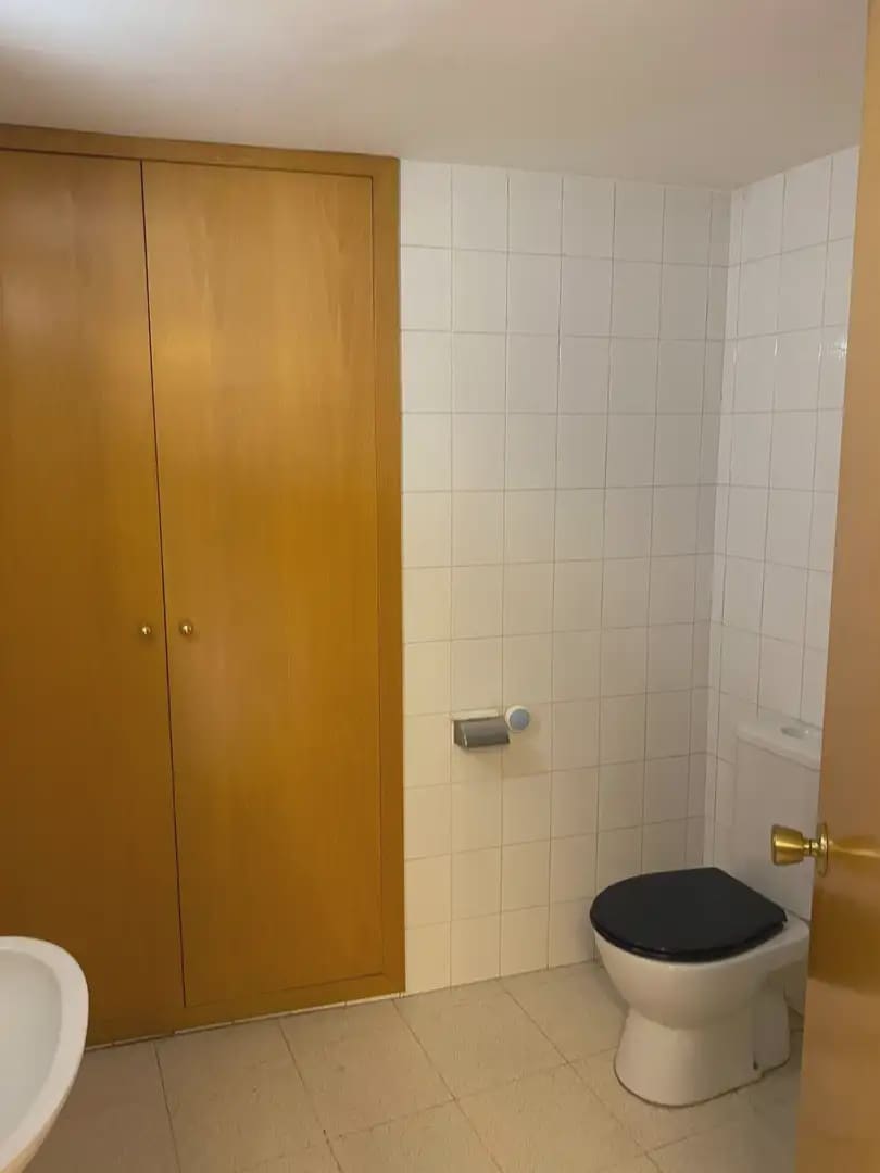 Kontor til leie i Platja d'Aro - € 800 (Ref: 9890893)