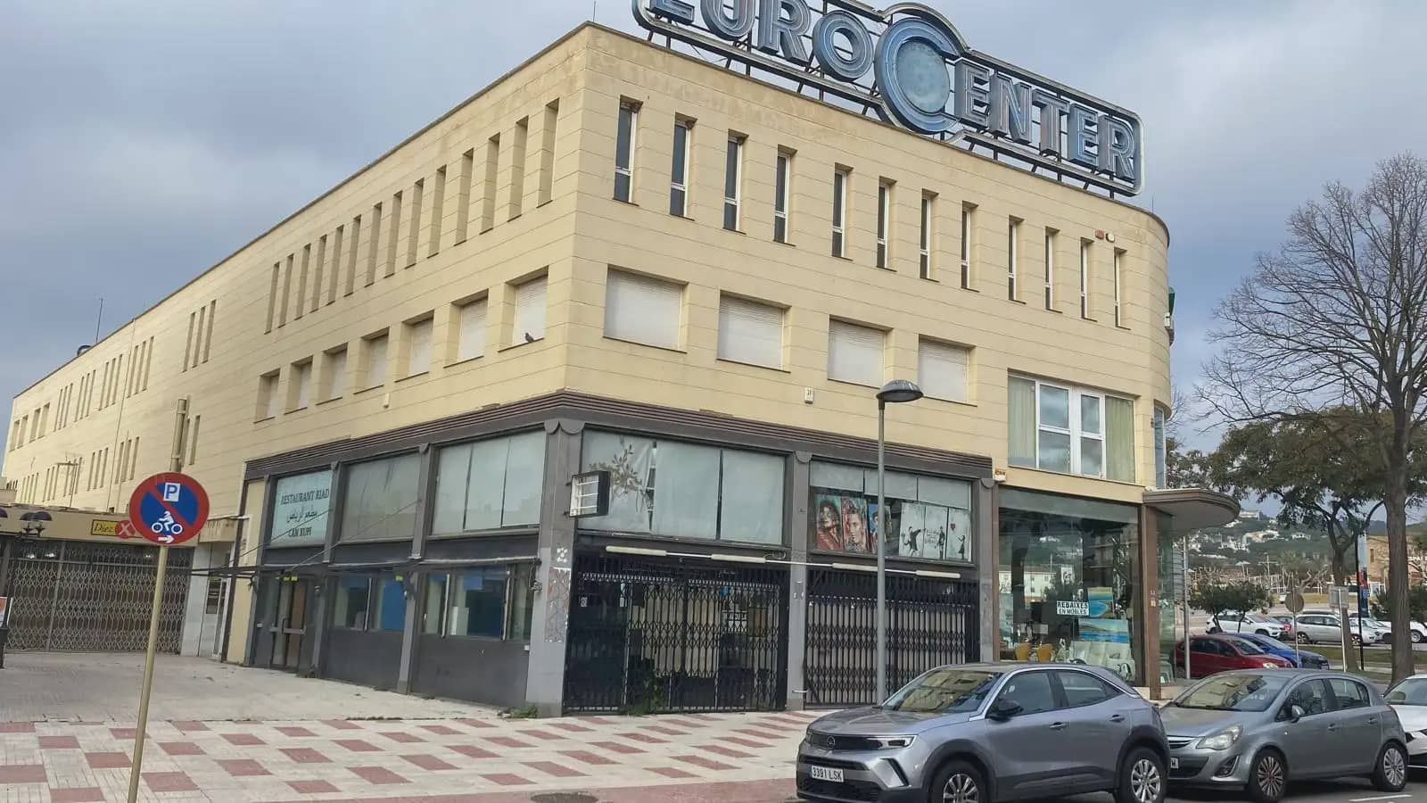 Kontor til leie i Platja d'Aro - € 800 (Ref: 9890893)