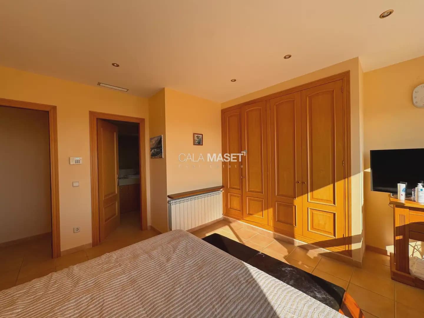 3 bedroom Villa for sale in Castell-Platja d'Aro with pool garage - € 990,000 (Ref: 9890894)