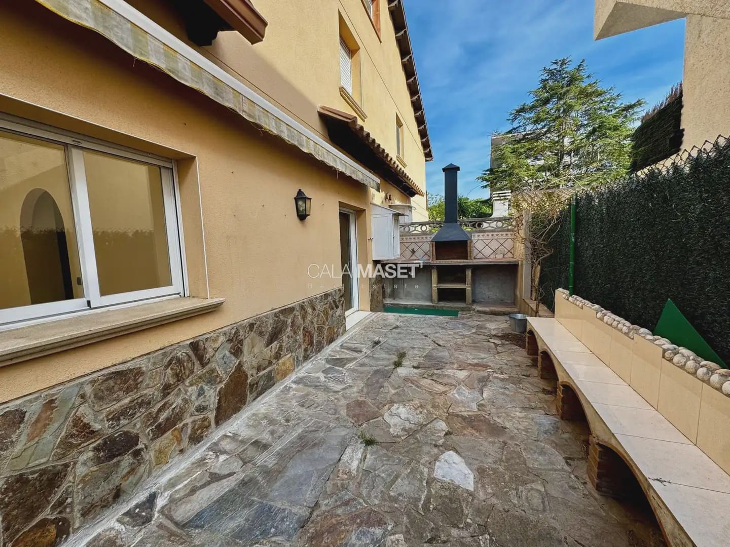 4 makuuhuone Huvila myytävänä paikassa Platja d'Aro mukana 
autotalli - 550 000 € (Ref: 9890896)