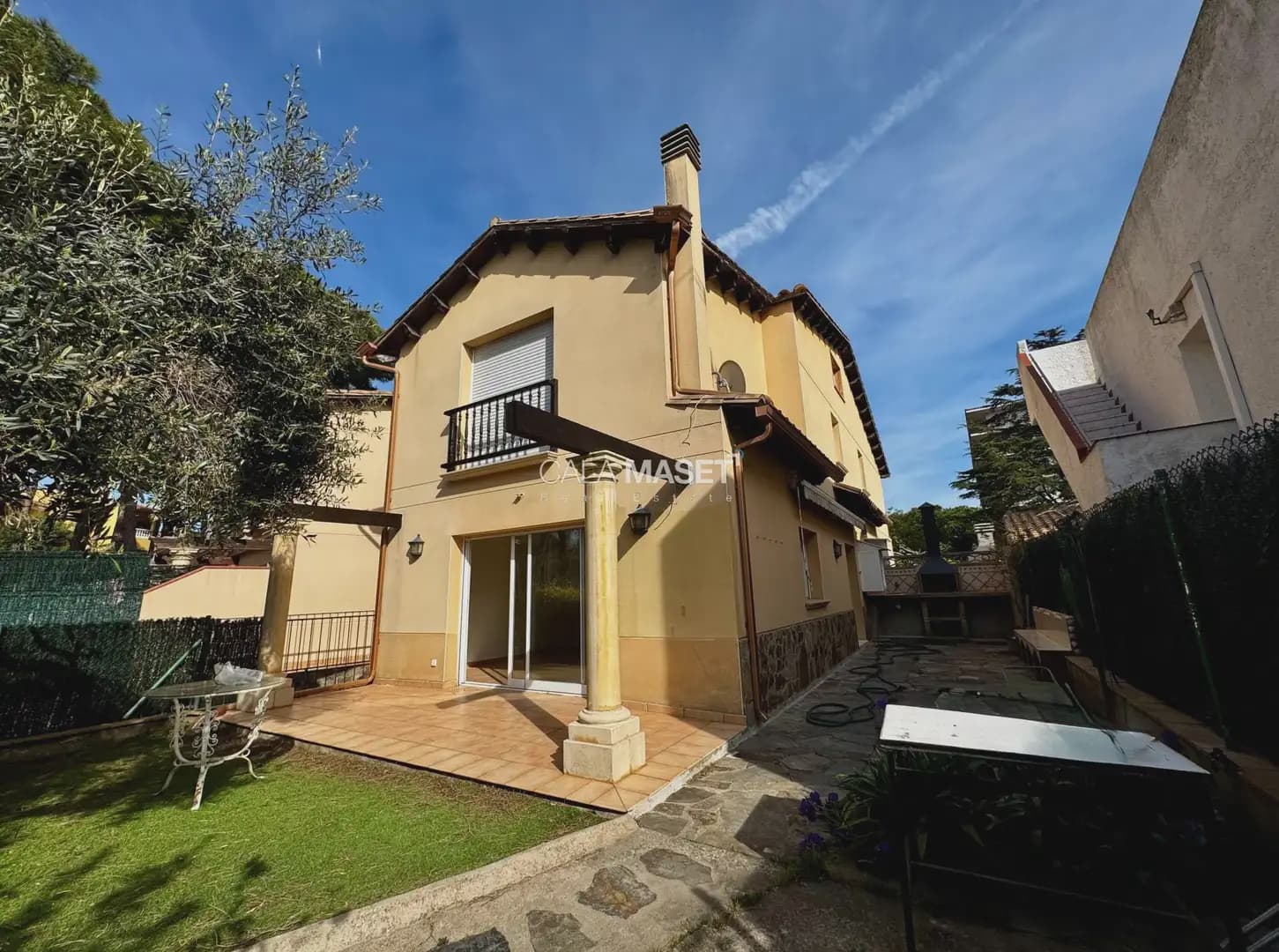 4 makuuhuone Huvila myytävänä paikassa Platja d'Aro mukana 
autotalli - 550 000 € (Ref: 9890896)