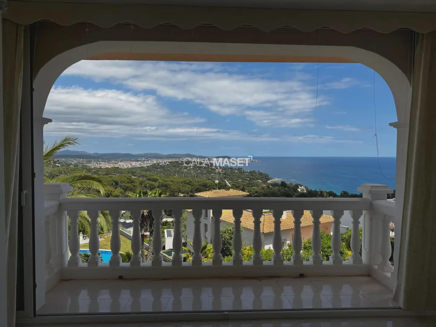 7 soverom Villa til salgs i Calonge i Sant Antoni med svømmebasseng garasje - € 1 160 000 (Ref: 9890897)