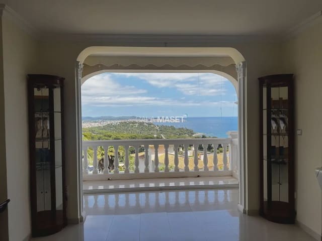7 soverom Villa til salgs i Calonge i Sant Antoni med svømmebasseng garasje - € 1 160 000 (Ref: 9890897)