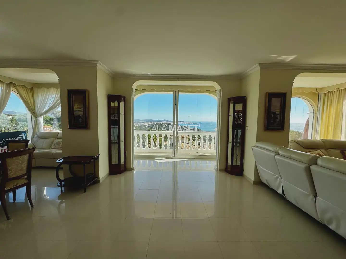 7 soverom Villa til salgs i Calonge i Sant Antoni med svømmebasseng garasje - € 1 160 000 (Ref: 9890897)