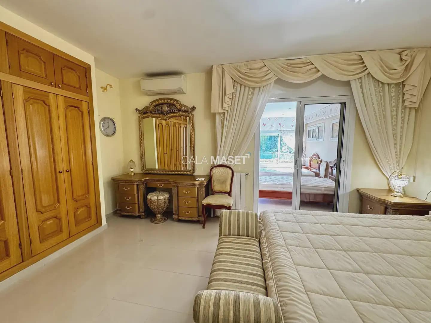 7 soverom Villa til salgs i Calonge i Sant Antoni med svømmebasseng garasje - € 1 160 000 (Ref: 9890897)