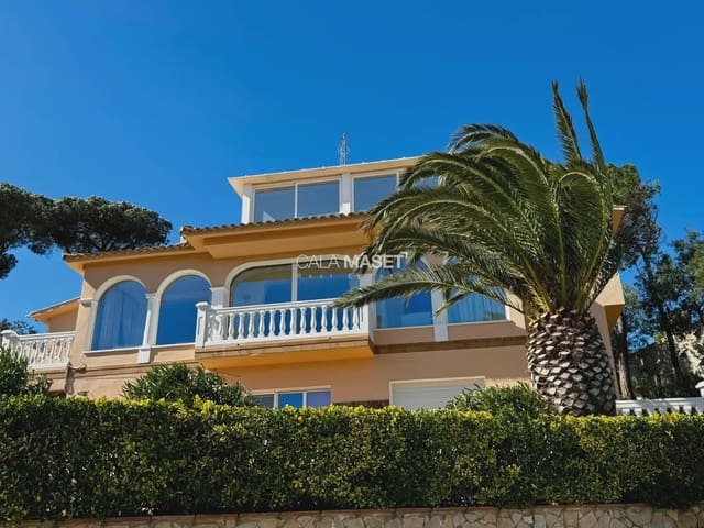 7 soverom Villa til salgs i Calonge i Sant Antoni med svømmebasseng garasje - € 1 160 000 (Ref: 9890897)