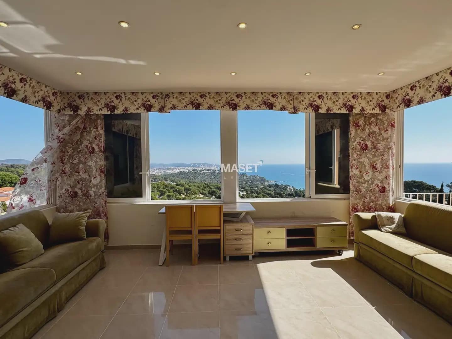 7 soverom Villa til salgs i Calonge i Sant Antoni med svømmebasseng garasje - € 1 160 000 (Ref: 9890897)