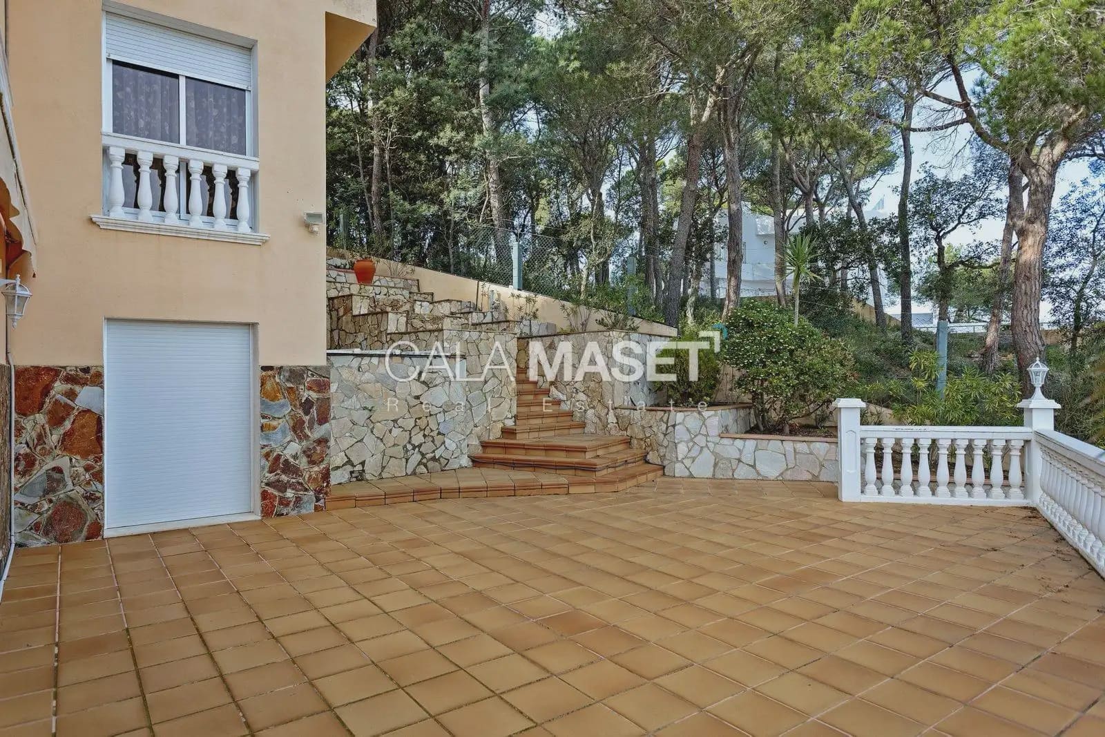 7 soverom Villa til salgs i Calonge i Sant Antoni med svømmebasseng garasje - € 1 160 000 (Ref: 9890897)