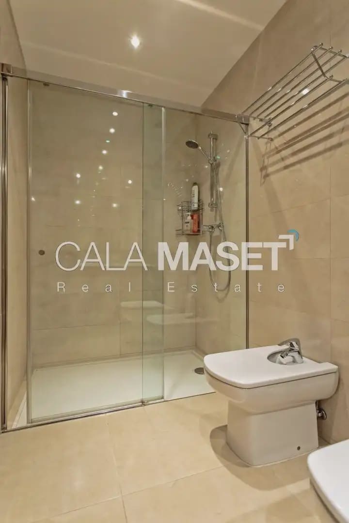 7 soverom Villa til salgs i Calonge i Sant Antoni med svømmebasseng garasje - € 1 160 000 (Ref: 9890897)