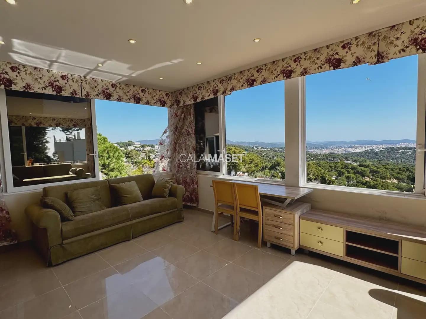 7 soverom Villa til salgs i Calonge i Sant Antoni med svømmebasseng garasje - € 1 160 000 (Ref: 9890897)