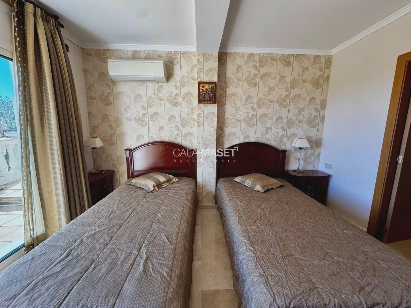 7 soverom Villa til salgs i Calonge i Sant Antoni med svømmebasseng garasje - € 1 160 000 (Ref: 9890897)