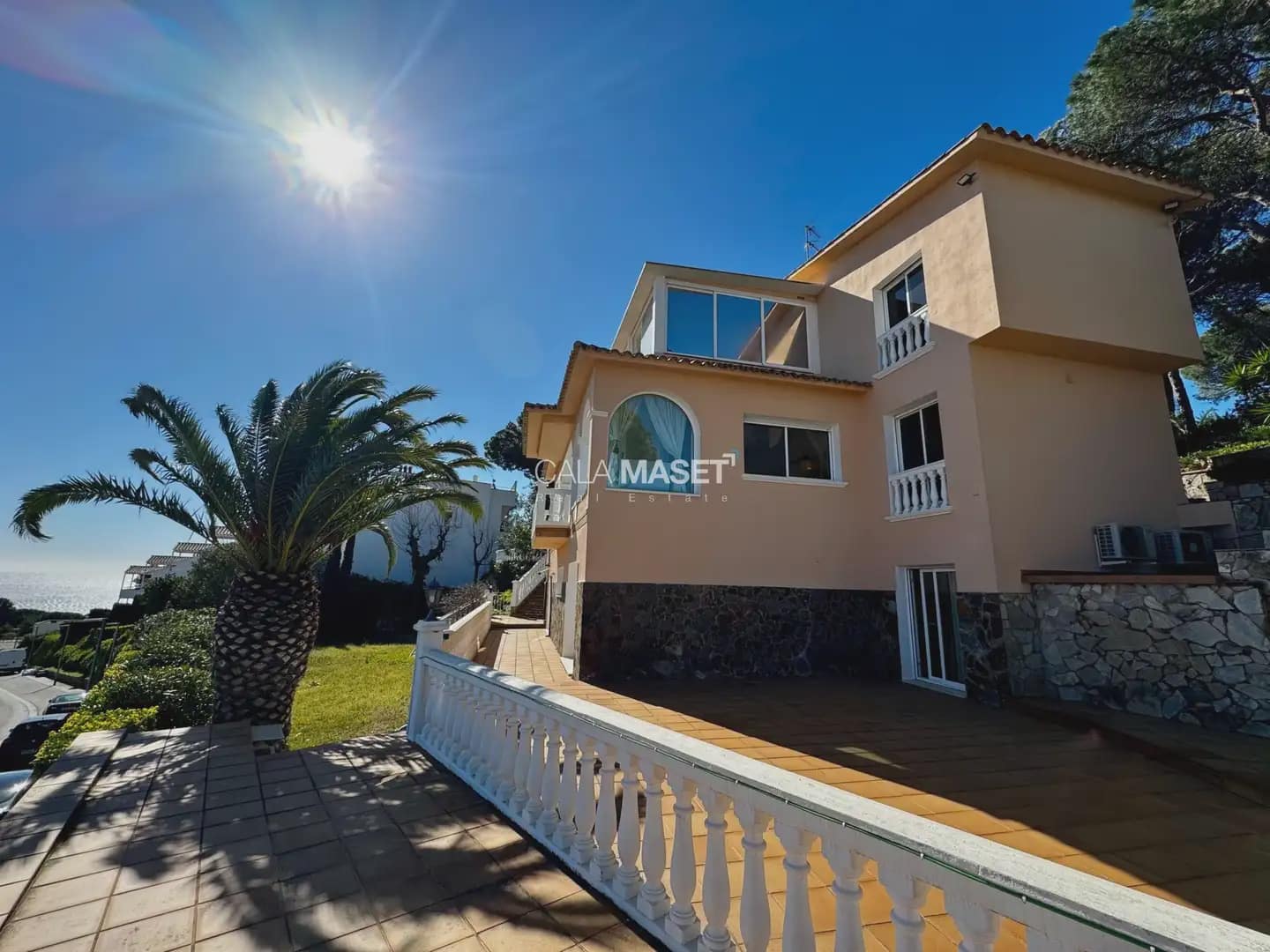 7 soverom Villa til salgs i Calonge i Sant Antoni med svømmebasseng garasje - € 1 160 000 (Ref: 9890897)