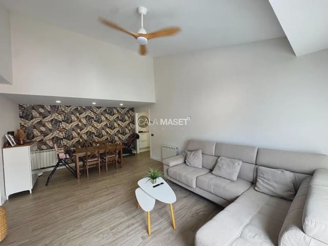 3 soveværelse Lejlighed til salg i Santa Cristina d'Aro med swimmingpool garage - € 325.000 (Ref: 9902694)
