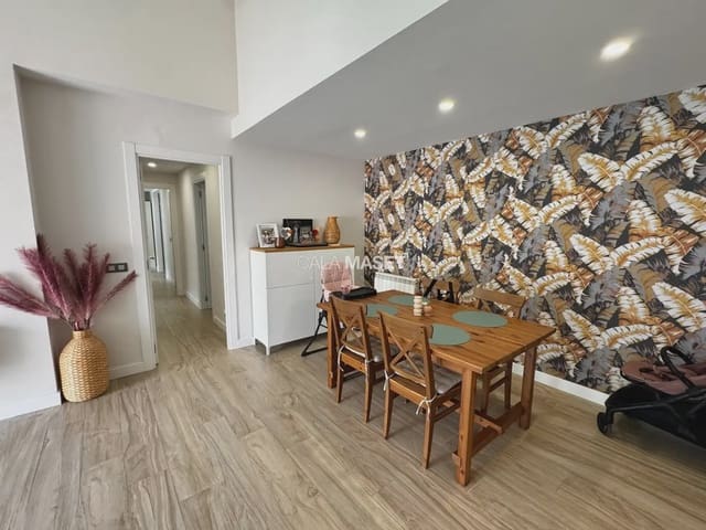 3 soveværelse Lejlighed til salg i Santa Cristina d'Aro med swimmingpool garage - € 325.000 (Ref: 9902694)