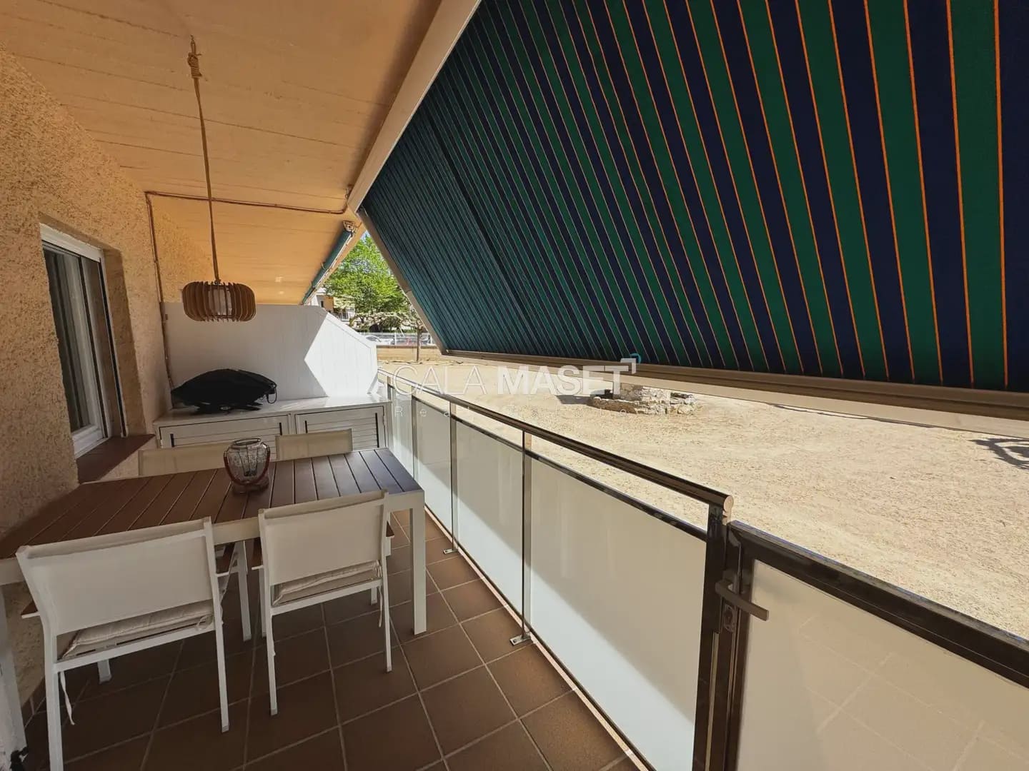 2 bedroom Apartment for sale in S'Agaro with garage - € 299,000 (Ref: 9912245)