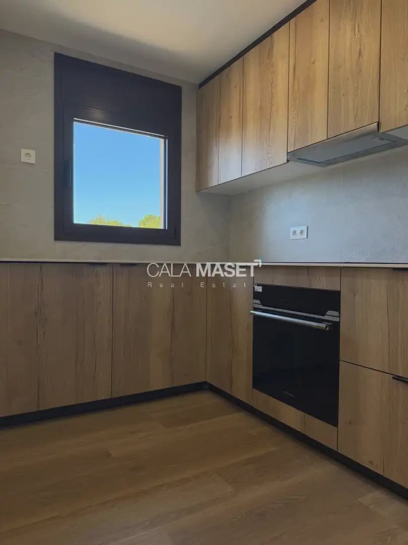 3 makuuhuone Asunto myytävänä paikassa Calonge i Sant Antoni mukana 
autotalli - 385 000 € (Ref: 9913767)