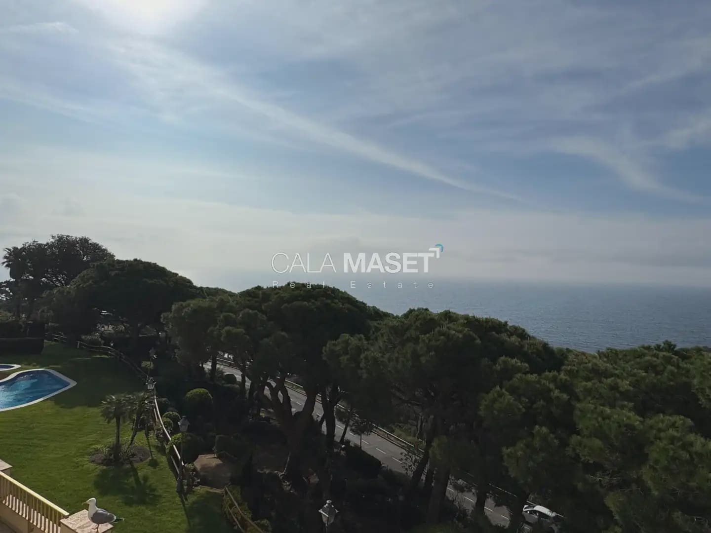 2 bedroom Flat for sale in Sant Feliu de Guixols with garage - € 650,000 (Ref: 9926553)
