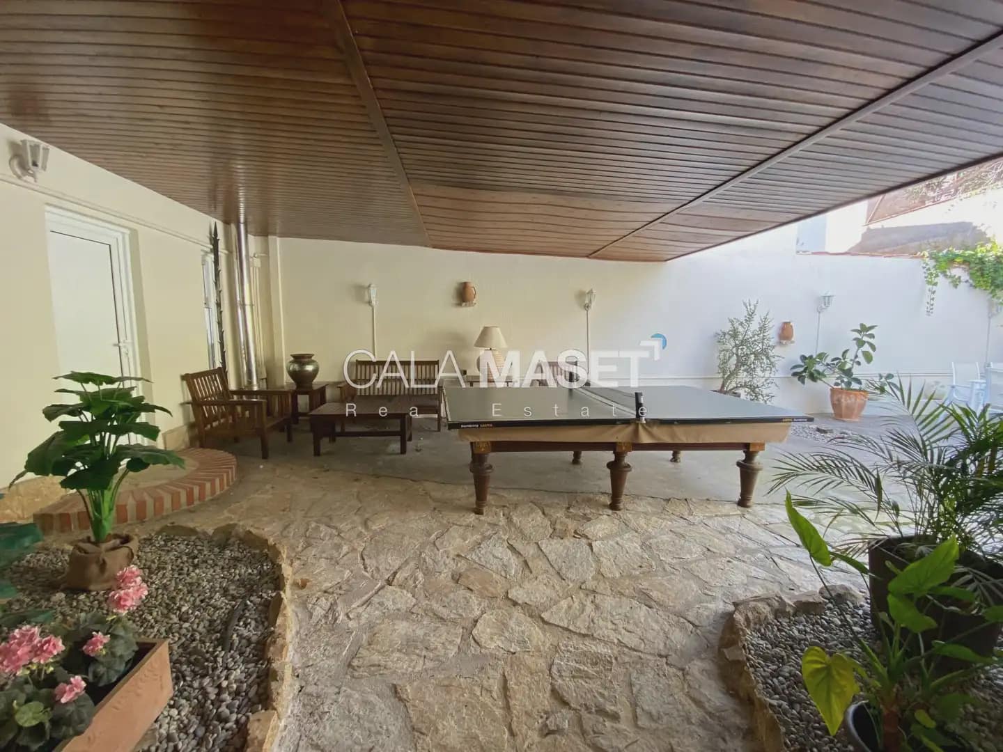 6 bedroom Villa for sale in Castell d'Aro with pool garage - € 995,000 (Ref: 9935002)