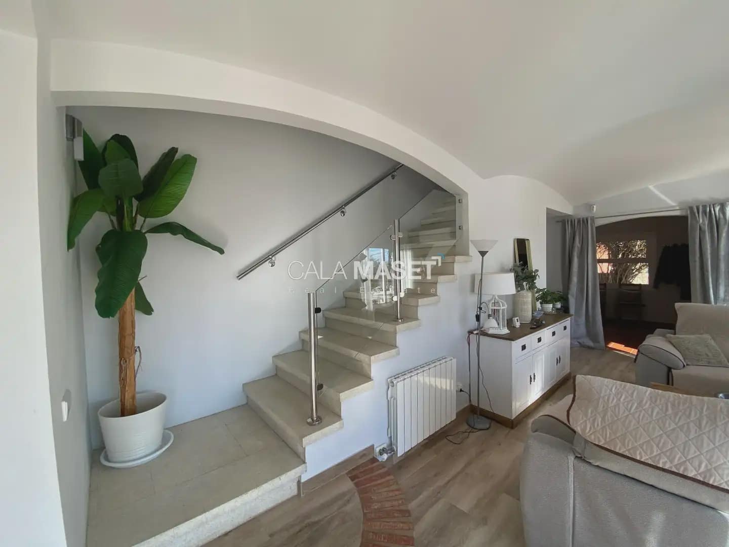6 bedroom Villa for sale in Castell d'Aro with pool garage - € 995,000 (Ref: 9935002)