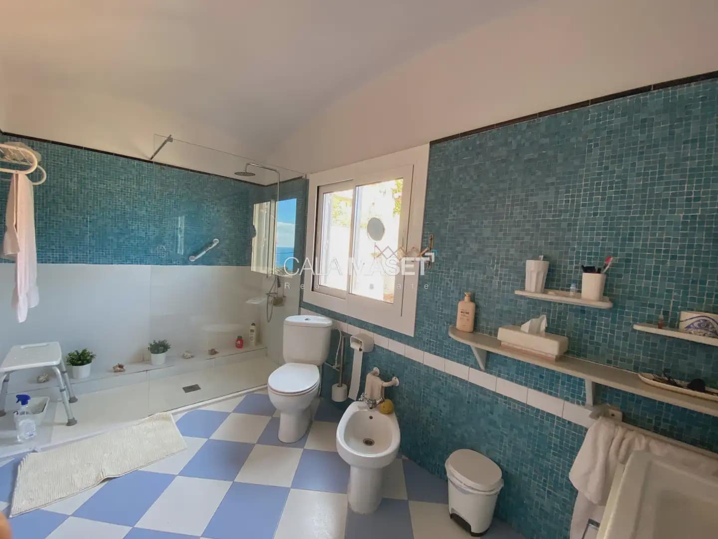 6 bedroom Villa for sale in Castell d'Aro with pool garage - € 995,000 (Ref: 9935002)