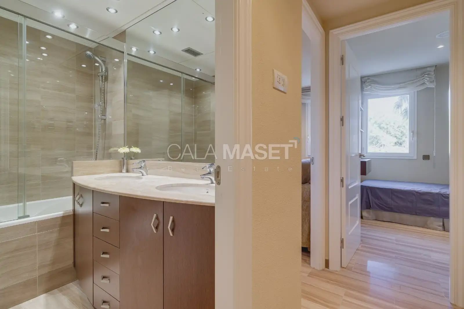 5 camera da letto Appartamento in vendita in Platja d'Aro con piscina garage - 950.000 € (Rif: 9948680)