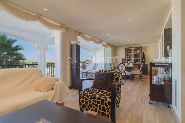 5 soveværelse Lejlighed til salg i Castell d'Aro, Castell-Platja d'Aro med swimmingpool garage - € 950.000 (Ref: 9948680)