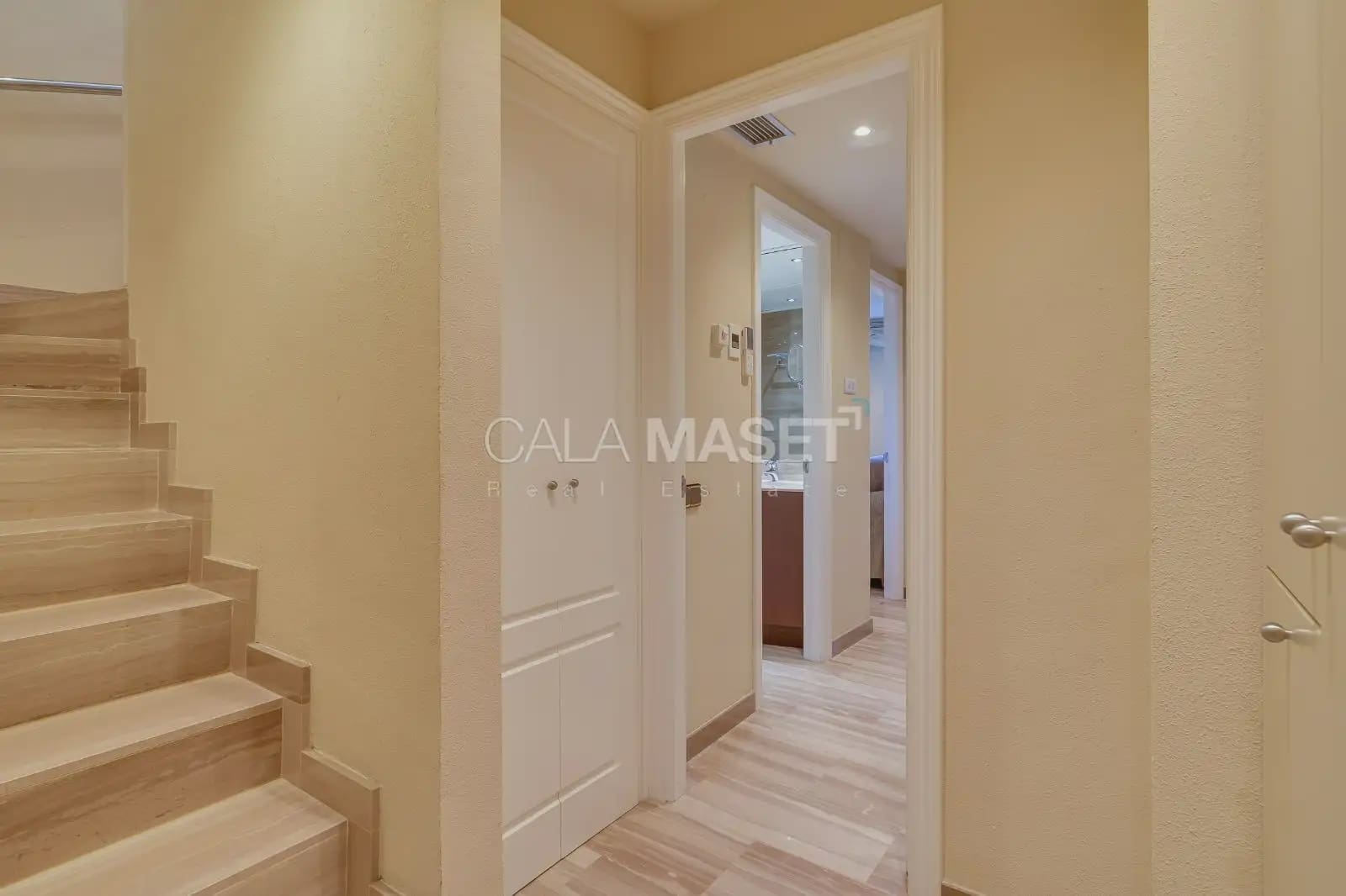 5 camera da letto Appartamento in vendita in Platja d'Aro con piscina garage - 950.000 € (Rif: 9948680)