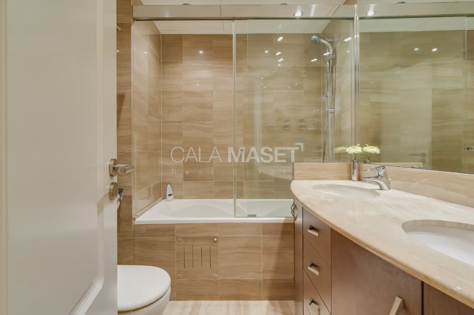 5 camera da letto Appartamento in vendita in Platja d'Aro con piscina garage - 950.000 € (Rif: 9948680)