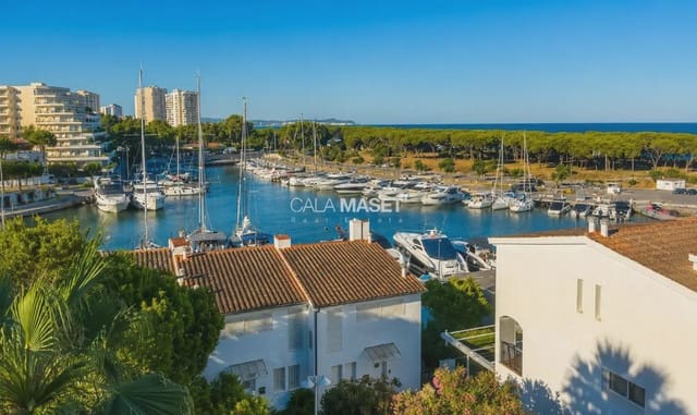 5 soveværelse Lejlighed til salg i Castell d'Aro, Castell-Platja d'Aro med swimmingpool garage - € 950.000 (Ref: 9948680)