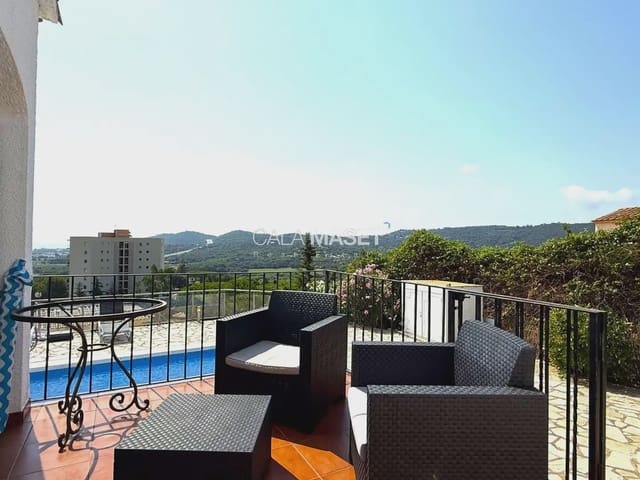 2 soverom Villa til salgs i Calonge i Sant Antoni med svømmebasseng garasje - € 475 000 (Ref: 9948914)