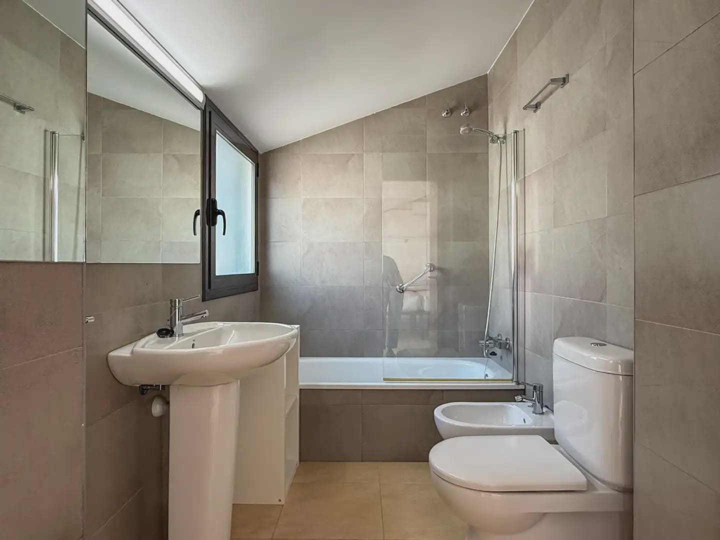 3 sypialnia Penthouse na sprzedaż w Palamos - 358 000 € (Ref: 9948916)