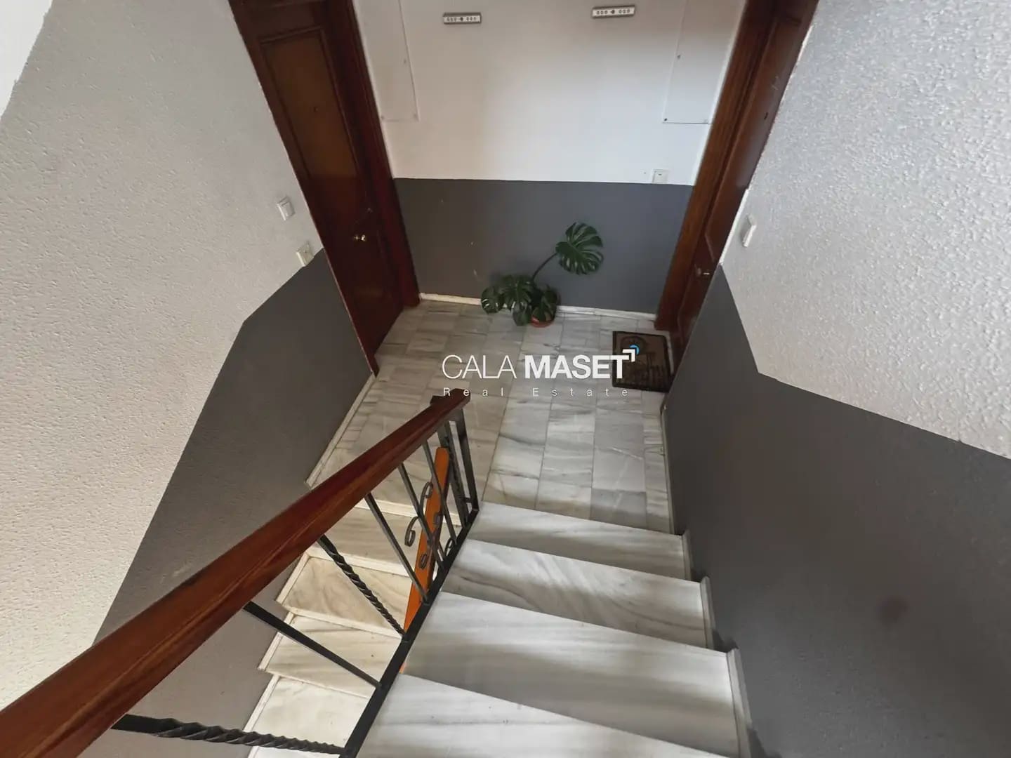 3 sypialnia Penthouse na sprzedaż w Platja d'Aro - 300 000 € (Ref: 9965692)