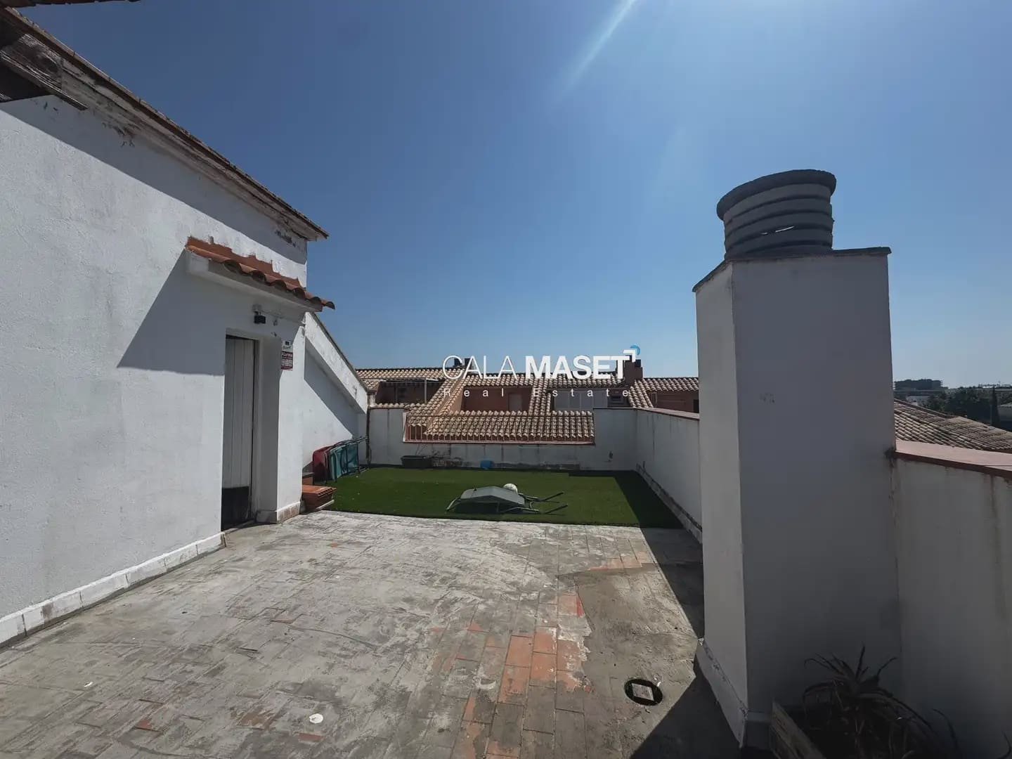 3 sypialnia Penthouse na sprzedaż w Platja d'Aro - 300 000 € (Ref: 9965692)
