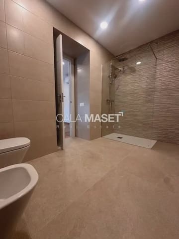3 soverom Hus til salgs i Platja d'Aro, Castell-Platja d'Aro med svømmebasseng garasje - € 550 000 (Ref: 9977651)