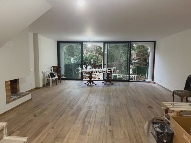 3 soverom Hus til salgs i Platja d'Aro, Castell-Platja d'Aro med svømmebasseng garasje - € 550 000 (Ref: 9977651)