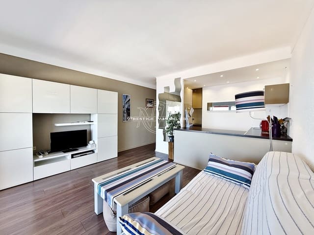 1 sypialnia Apartament na sprzedaż w Roses - 219 000 € (Ref: 10009830)